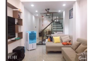 BÁN GẤP NHÀ LÁNG TRUNG, 46M2, MẶT TIỀN 6.3M, 8.45 TỶ